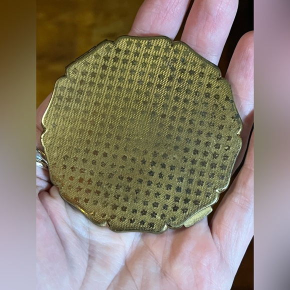 Vintage Stratton Romantic Sermon Makeup Compact - Picture 13 of 13